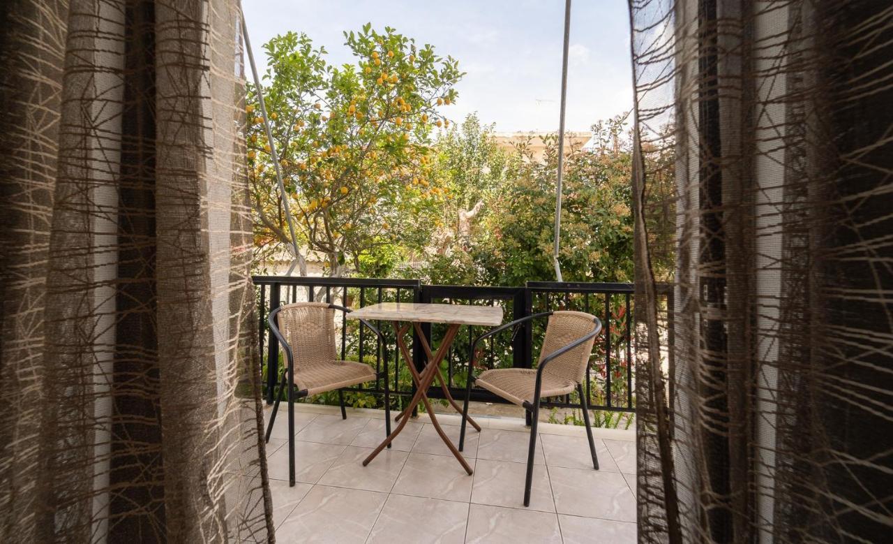 Tsimiklis Apartments Финикунда Екстериор снимка