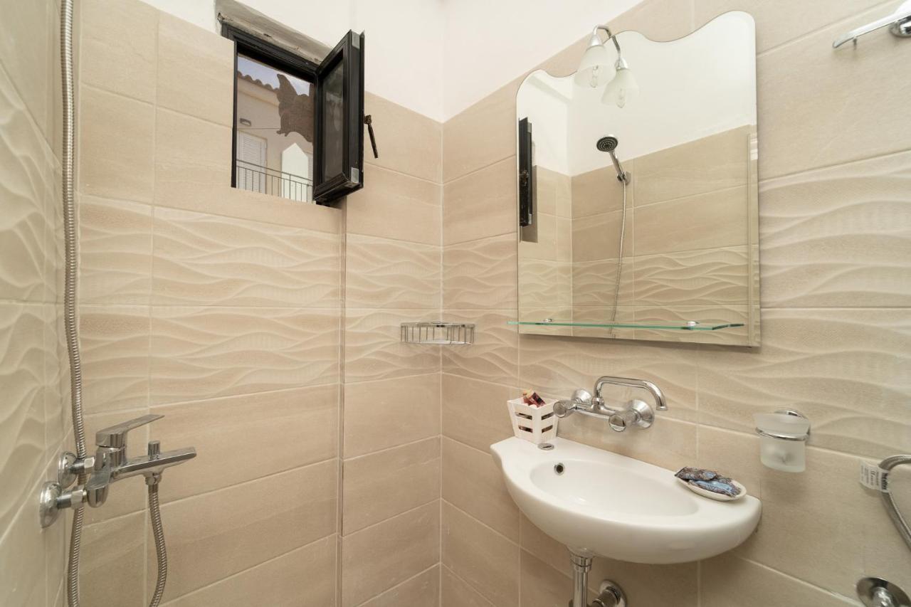 Tsimiklis Apartments Финикунда Екстериор снимка